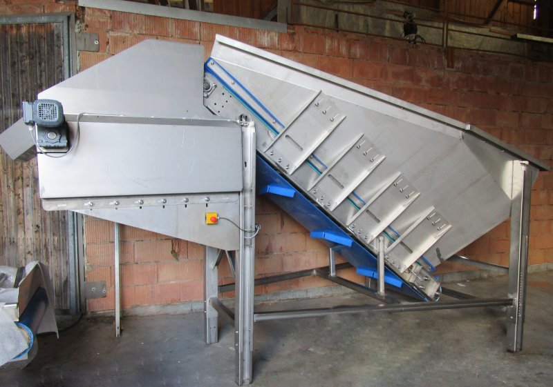 Schwimmtrichter mit Abzugband